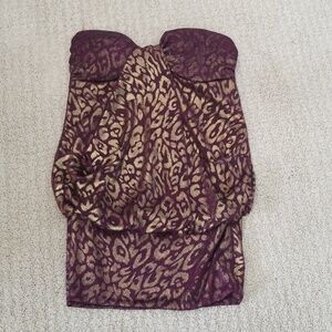 Maroon and gold club top
